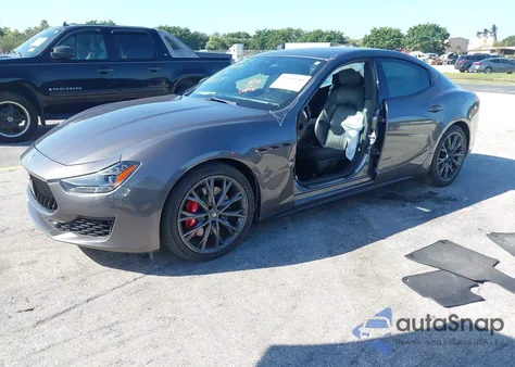 2019 Maserati Ghibli S from USA, damaged, VIN ZAM57YSA3K1332657